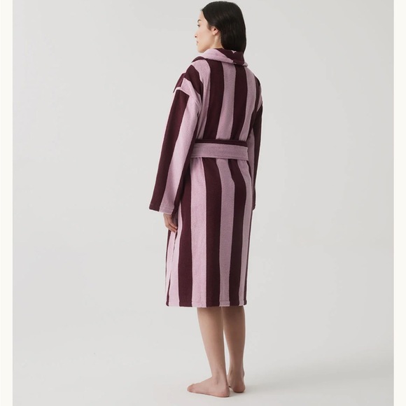 NWT Hommey Robe - Picture 2 of 2